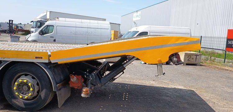 IVECO IVECO STRALIS AD260 S420CH – PTAC : 32 TONNES – JAUNE EY-985-FS