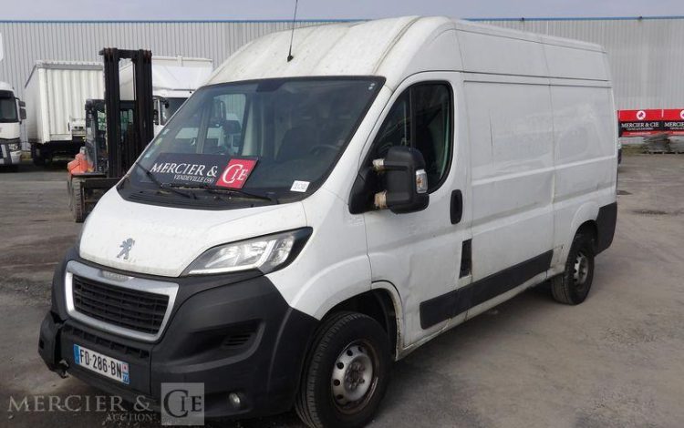 PEUGEOT BOXER 3 PHASE 3 FOURGON 335 L2H2 2,0BLUE HDI 16V 130 CV – DIESEL – 244772 KMS BLANC FD-286-BN