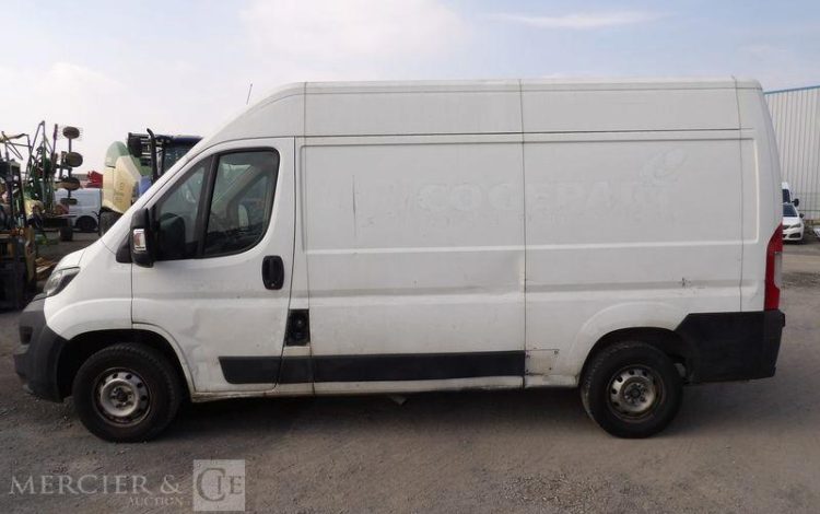 PEUGEOT BOXER 3 PHASE 3 FOURGON 335 L2H2 2,0BLUE HDI 16V 130 CV – DIESEL – 244772 KMS BLANC FD-286-BN