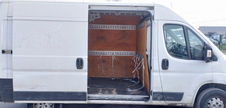 PEUGEOT BOXER 3 PHASE 3 FOURGON 335 L2H2 2,0BLUE HDI 16V 130 CV – DIESEL – 244772 KMS BLANC FD-286-BN