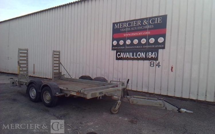 HUBIERE REMORQUE PORTE ENGIN CU 2T8  FD-598-LV