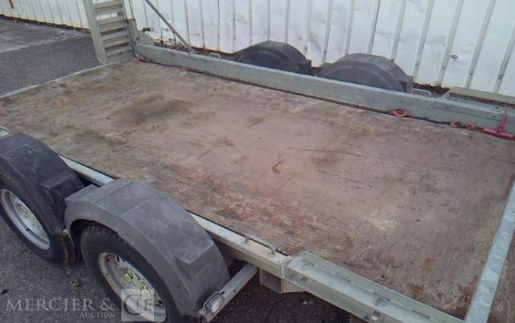 HUBIERE REMORQUE PORTE ENGIN CU 2T8  FD-598-LV