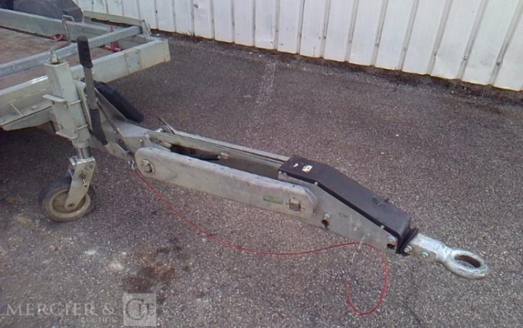 HUBIERE REMORQUE PORTE ENGIN CU 2T8  FD-598-LV
