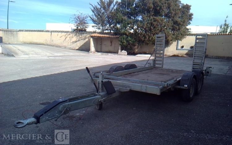 HUBIERE REMORQUE PORTE ENGIN CU 2T8  FD-598-LV