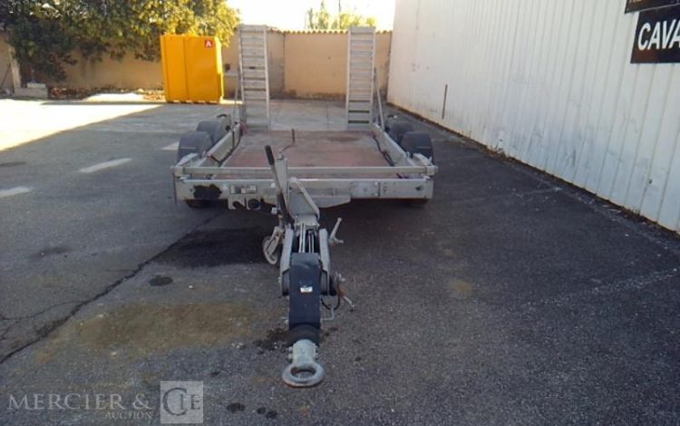 HUBIERE REMORQUE PORTE ENGIN 2T8  FE-387-SD