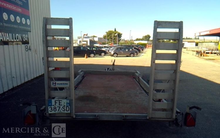 HUBIERE REMORQUE PORTE ENGIN 2T8  FE-387-SD