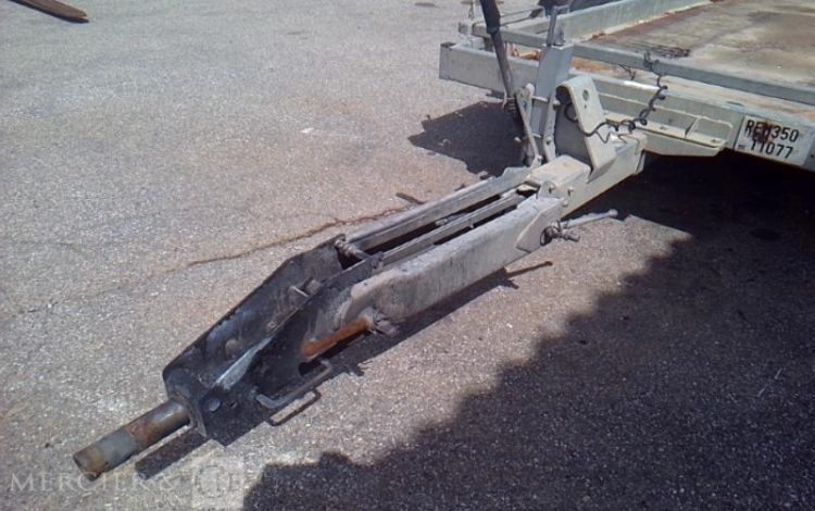 HUBIERE REMORQUE PORTE ENGIN 2 ESSIEUX 3500KG ALU FE-407-SD