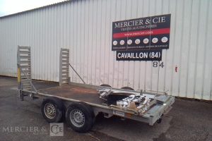 HUBIERE REMORQUE PORTE ENGIN 2T8  FE-431-SD