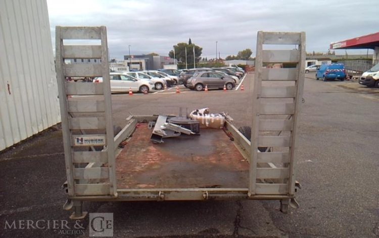 HUBIERE REMORQUE PORTE ENGIN 2T8  FE-431-SD