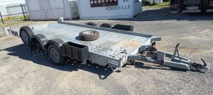 HUBIERE REMORQUE PORTE VOITURE 1T65  FE-941-EJ