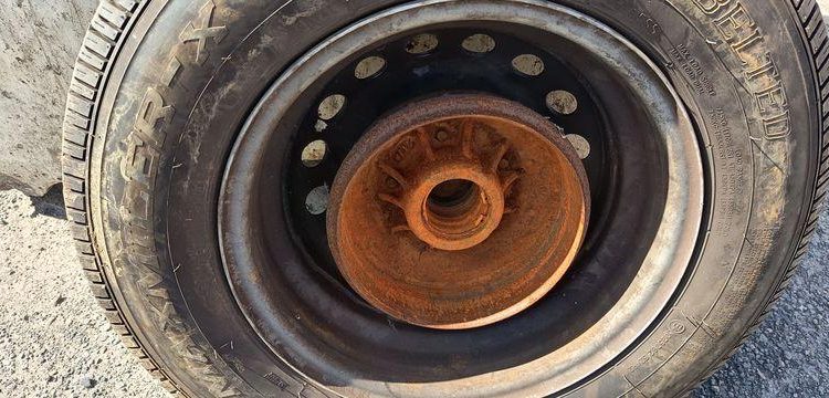 HUBIERE REMORQUE PORTE VOITURE 1T65  FE-941-EJ
