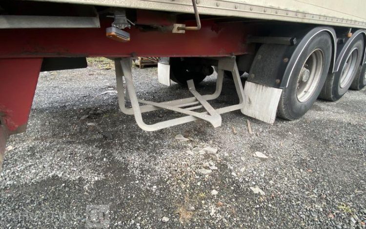 GENTRAIL SEMI REMORQUE FOURGON 3 ESSIEUX – POUR PIECES  FF-869-BN