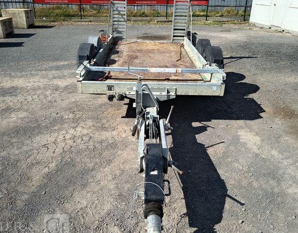 HUBIERE REMORQUE PORTE ENGIN 2T8  FG-213-DT