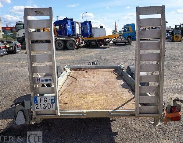 HUBIERE REMORQUE PORTE ENGIN 2T8  FG-213-DT