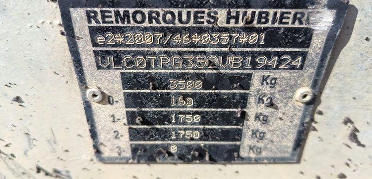 HUBIERE REMORQUE PORTE ENGIN 2T8  FG-213-DT