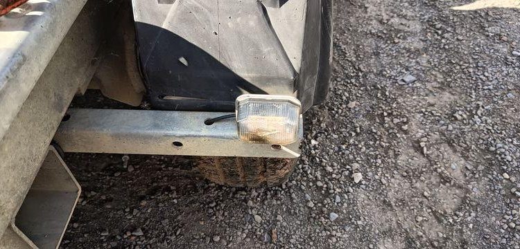 HUBIERE REMORQUE PORTE ENGIN 2T8  FG-213-DT