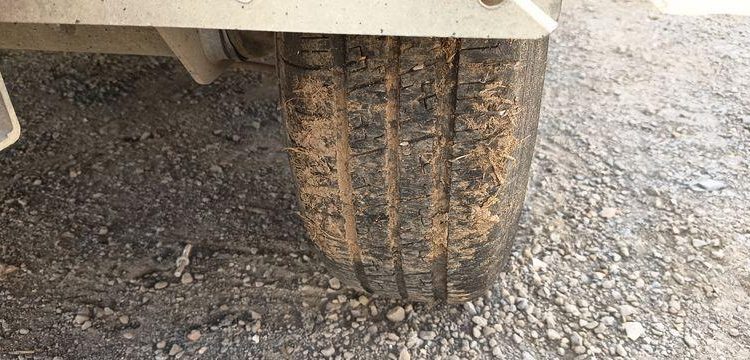 HUBIERE REMORQUE PORTE ENGIN 2T8  FG-213-DT