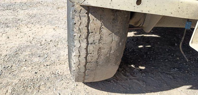 HUBIERE REMORQUE PORTE ENGIN 2T8  FG-213-DT