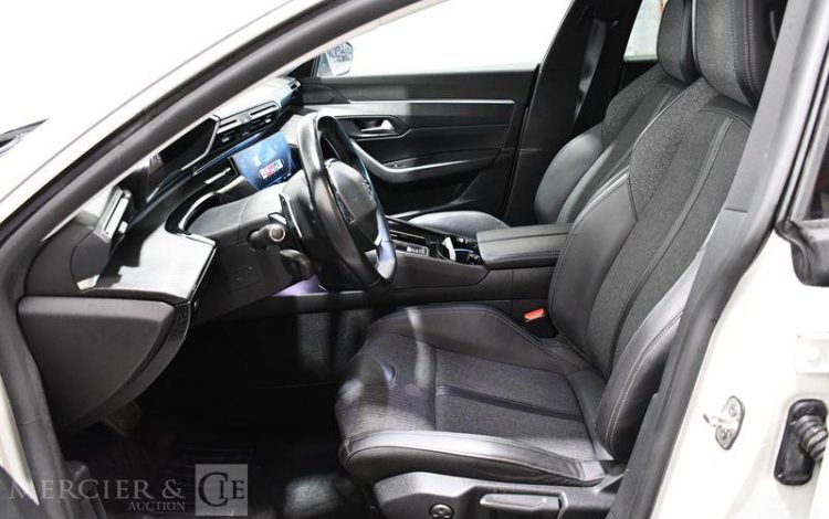 PEUGEOT 508 1.5 BLUEHDI 130 ALLURE EAT BLANC FK-094-LZ