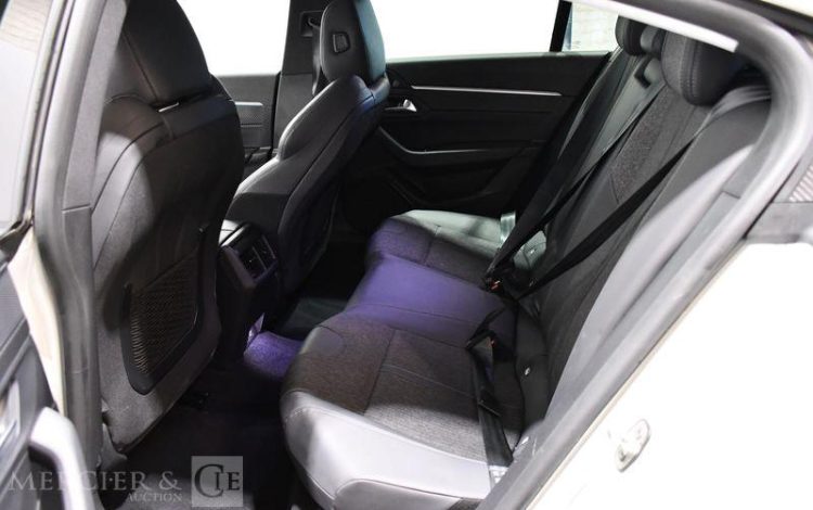 PEUGEOT 508 1.5 BLUEHDI 130 ALLURE EAT BLANC FK-094-LZ