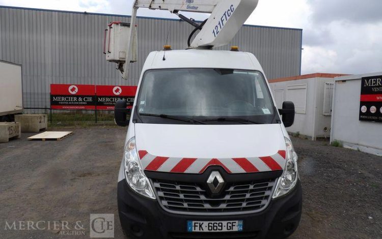 RENAULT MASTER NACELLE FRANCE ELEVATEUR 12 M 1147 HEURES  DIESEL – 151102 KMS – AN 2019 BLANC FK-669-GF