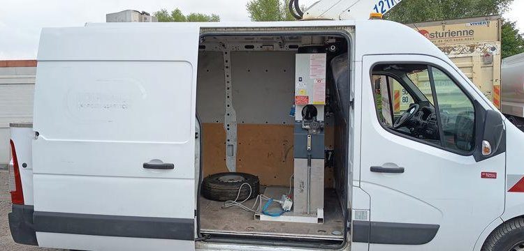 RENAULT MASTER NACELLE FRANCE ELEVATEUR 12 M 1147 HEURES  DIESEL – 151102 KMS – AN 2019 BLANC FK-669-GF