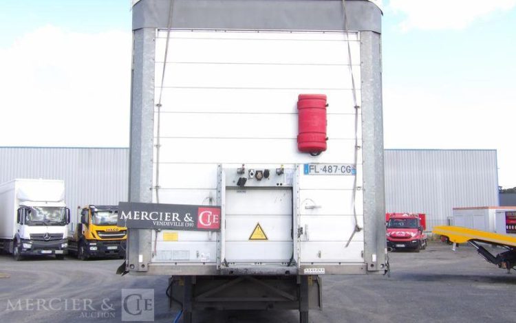 SCHMITZ SEMI ROMRQUE BACHEE NKS SCB S3T AVEC HAYON – 3 ESSIEUX  – PTAC 39 TONNES –  FL-487-CG