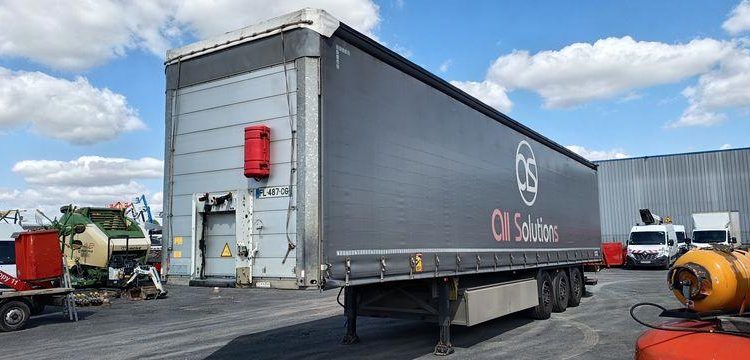 SCHMITZ SEMI ROMRQUE BACHEE NKS SCB S3T AVEC HAYON – 3 ESSIEUX  – PTAC 39 TONNES –  FL-487-CG