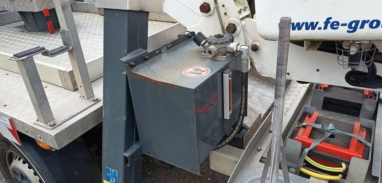 IVECO DAILY 35S14 NACELLE FRANCE ELEVATEUR 141TLE – 12 METRES – DIESEL – 500 HEURES BLANC FT-331-NQ