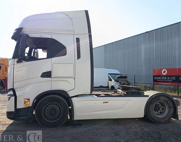 IVECO S-WAY 510 – PTRA 44 TONNES – DIESEL – 440235 KMS – BLANC FT-398-CE