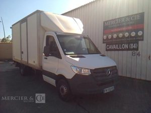 MERCEDES SPRINTER 516 CHASSIS CAB 43 CAISSE HAYON BLANC FW-153-FE