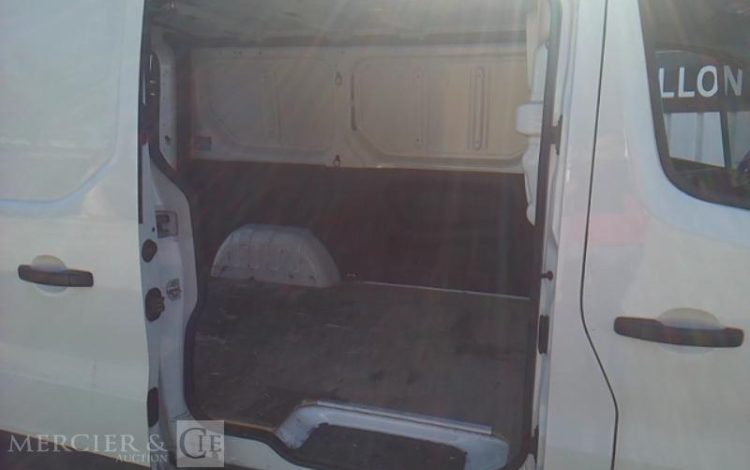 RENAULT TRAFIC L1H1 1T0 2,0 DCI 120CH GD CONFORT  GB-541-AD