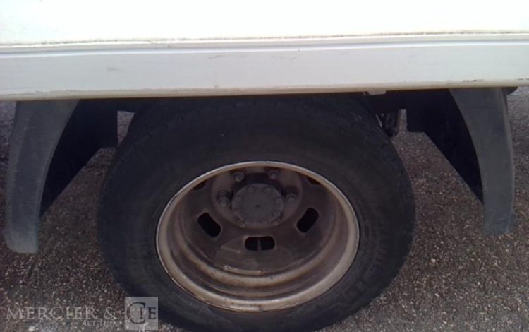 IVECO 35-160 CAISSE HAYON FRIGO BLANC GD-603-MJ