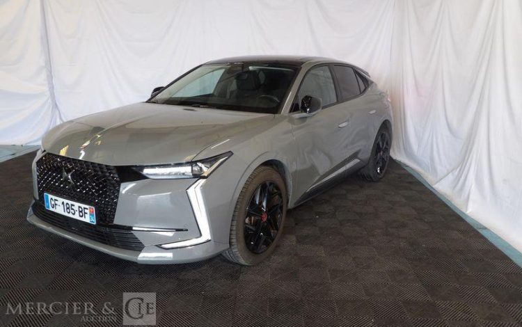 DS DS4 e-TENSE 1,6 HYBRID 225H 180CH PHEV 13,2KWH PERFORMANCE LINE PLUS BVA  GF-185-BF