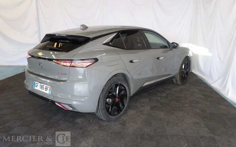 DS DS4 e-TENSE 1,6 HYBRID 225H 180CH PHEV 13,2KWH PERFORMANCE LINE PLUS BVA  GF-185-BF