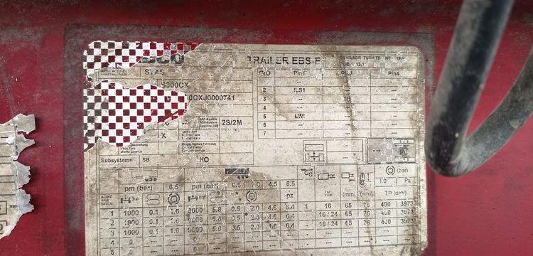 STAS BENNE A FERRAILLE 60M3 3 ESSIEUX SUSPENSIONS AIR  GF-757-WX