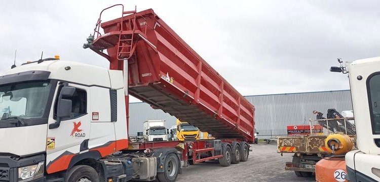 STAS BENNE A FERRAILLE 60M3 3 ESSIEUX SUSPENSIONS AIR  GF-757-WX