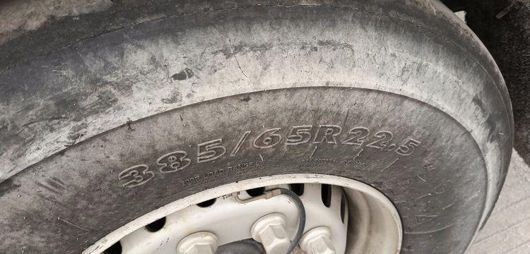 STAS BENNE A FERRAILLE 60M3 3 ESSIEUX SUSPENSIONS AIR  GF-757-WX