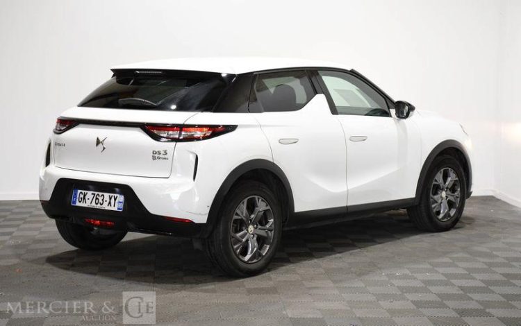 DS DS3 STE CROSSBACK e-TENSE CHIC BLANC GK-763-XY