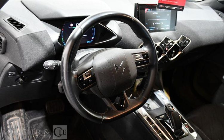 DS DS3 STE CROSSBACK e-TENSE CHIC BLANC GL-392-ZE