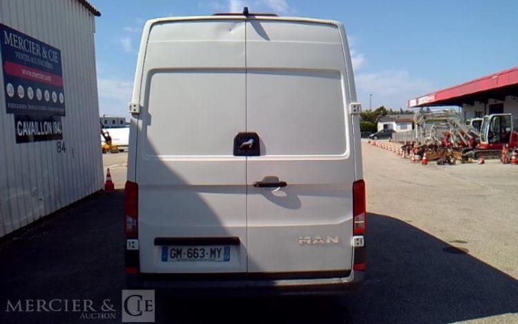 MAN TGE 3 . 180 L4H3 BLANC GM-663-MY
