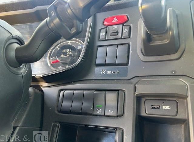 SCANIA TRR R460  GN-057-TT