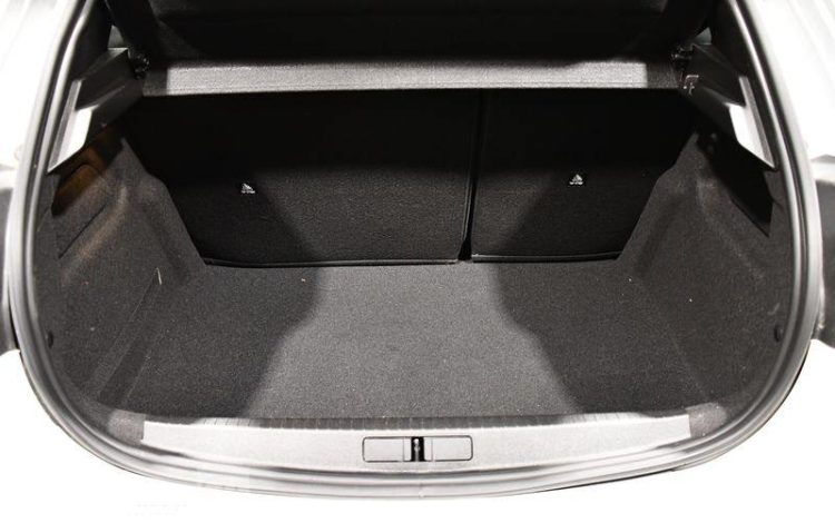 PEUGEOT 208 1.2 PURETECH 75 ACTIVE PACK BLANC GQ-385-MB