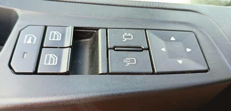 IVECO S WAY AS44S 480 CH – PTRA : 44 TONNES – DIESEL – 132116 KMS – ANNEE 2021 BLANC GR-311-WB