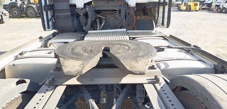 IVECO S WAY AS44S 480 CH – PTRA : 44 TONNES – DIESEL – 132116 KMS – ANNEE 2021 BLANC GR-311-WB