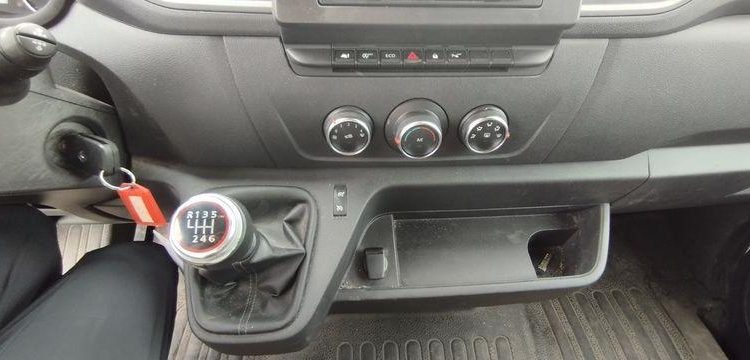 RENAULT MASTER 3 L3H2 2,3DCI 16V 150 CV – DIESEL – 113771 KMS – ANNEE 2023 BLANC GT-142-JY
