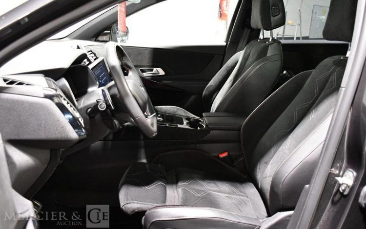DS DS7 e-TENSE 225 PERFORMANCE LINE + EAT 4×2 GRIS GW-421-YW