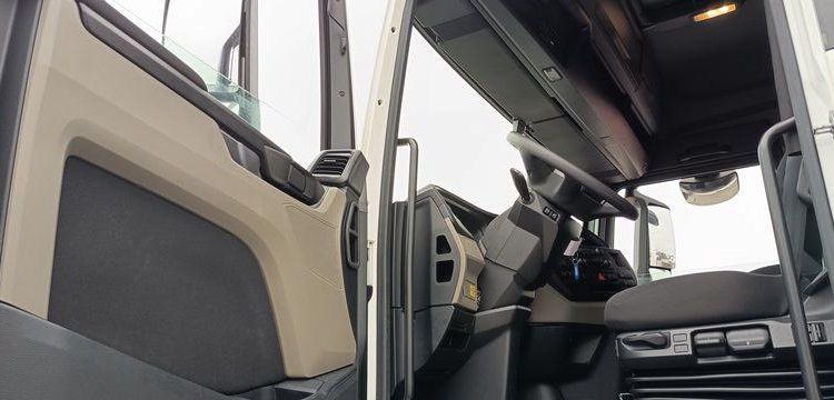 MAN TGX 18.480  GX-750-WP