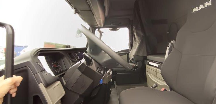 MAN TGX 18.480  GX-750-WP