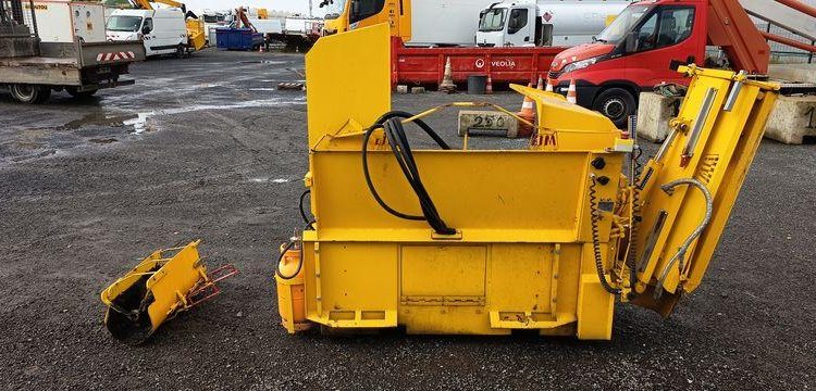 MALAVASI MINI FINISSEUR ROUTIER PAVIJET MG7 A TRAJET AVANT  MG723
